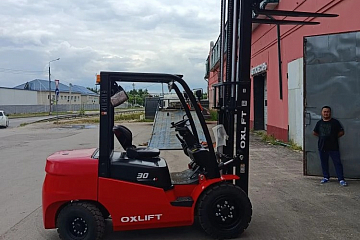 Дизельный вилочный погрузчик OXLIFT CPCD30-A2G2
